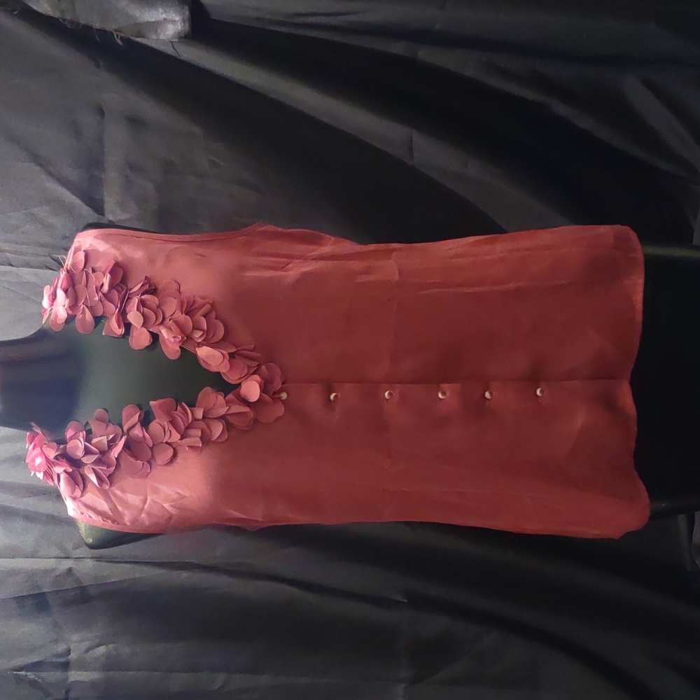 Ann Taylor size small sleeveless pink blouse